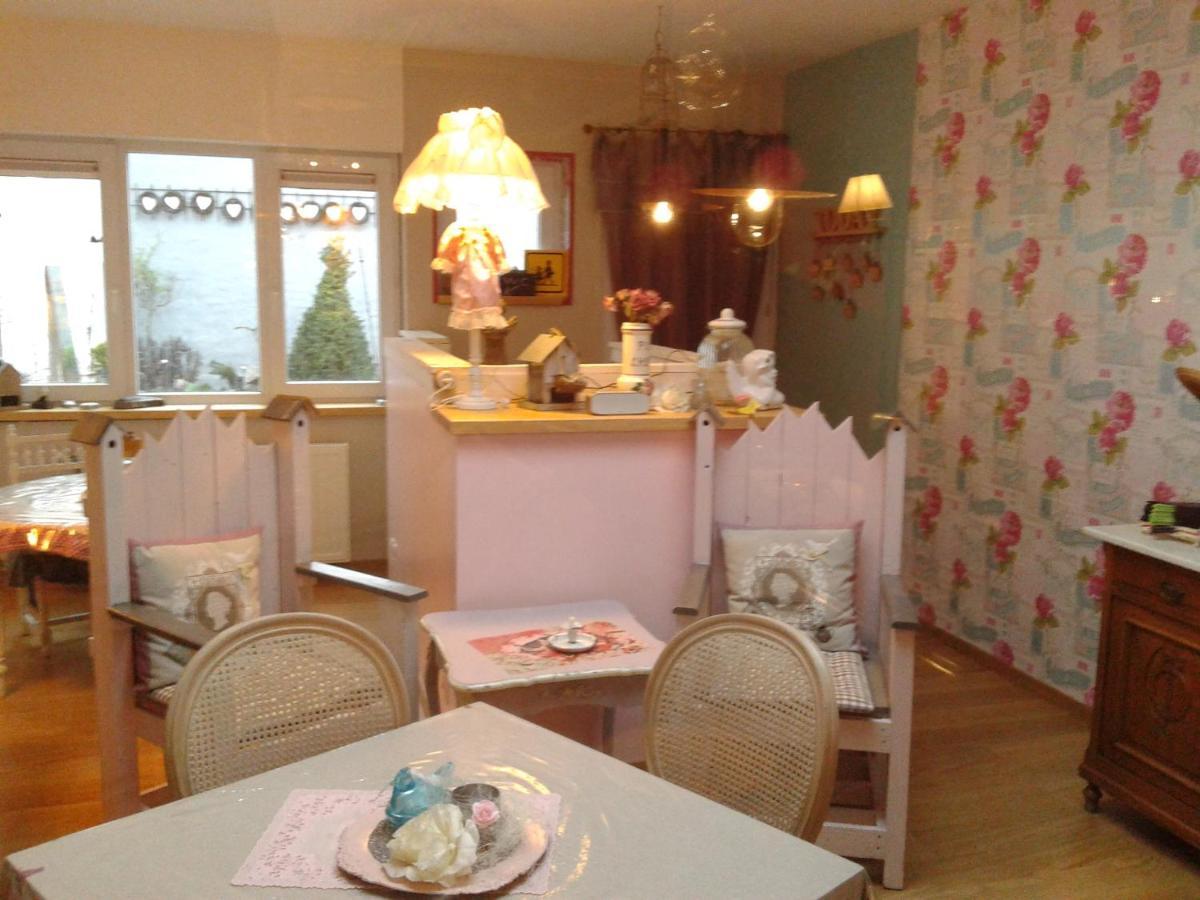 B&B Delices De Rose Ypres Exterior photo